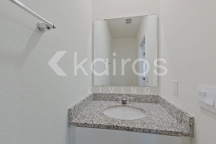 Building Photo - 31945 Katelin Cir