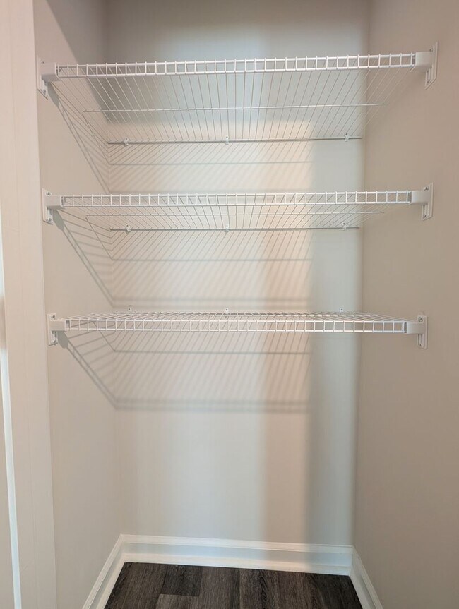 Building Photo - NEW End Unit Townhouse Available for Rent - Conway, South Carolina