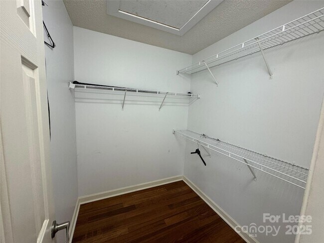 Building Photo - 3802 Cassidy Dr