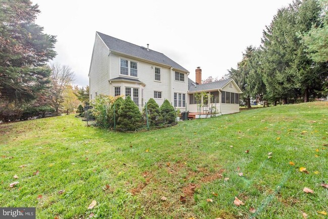 Building Photo - 3871 Woodville Ln