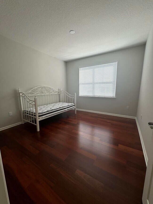 Building Photo - 225 Murcia Dr
