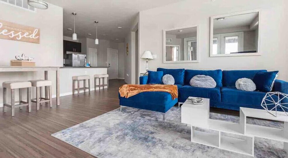 Building Photo - 12800 Corporate Hill Dr