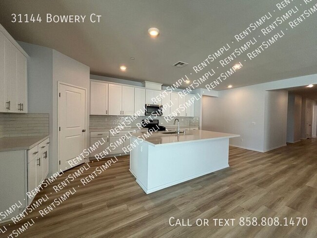 Building Photo - Spacious & Modern 4-Bedroom + Office Home ...