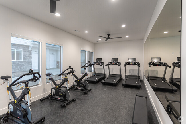 Fitness Center - North Pointe Townhomes