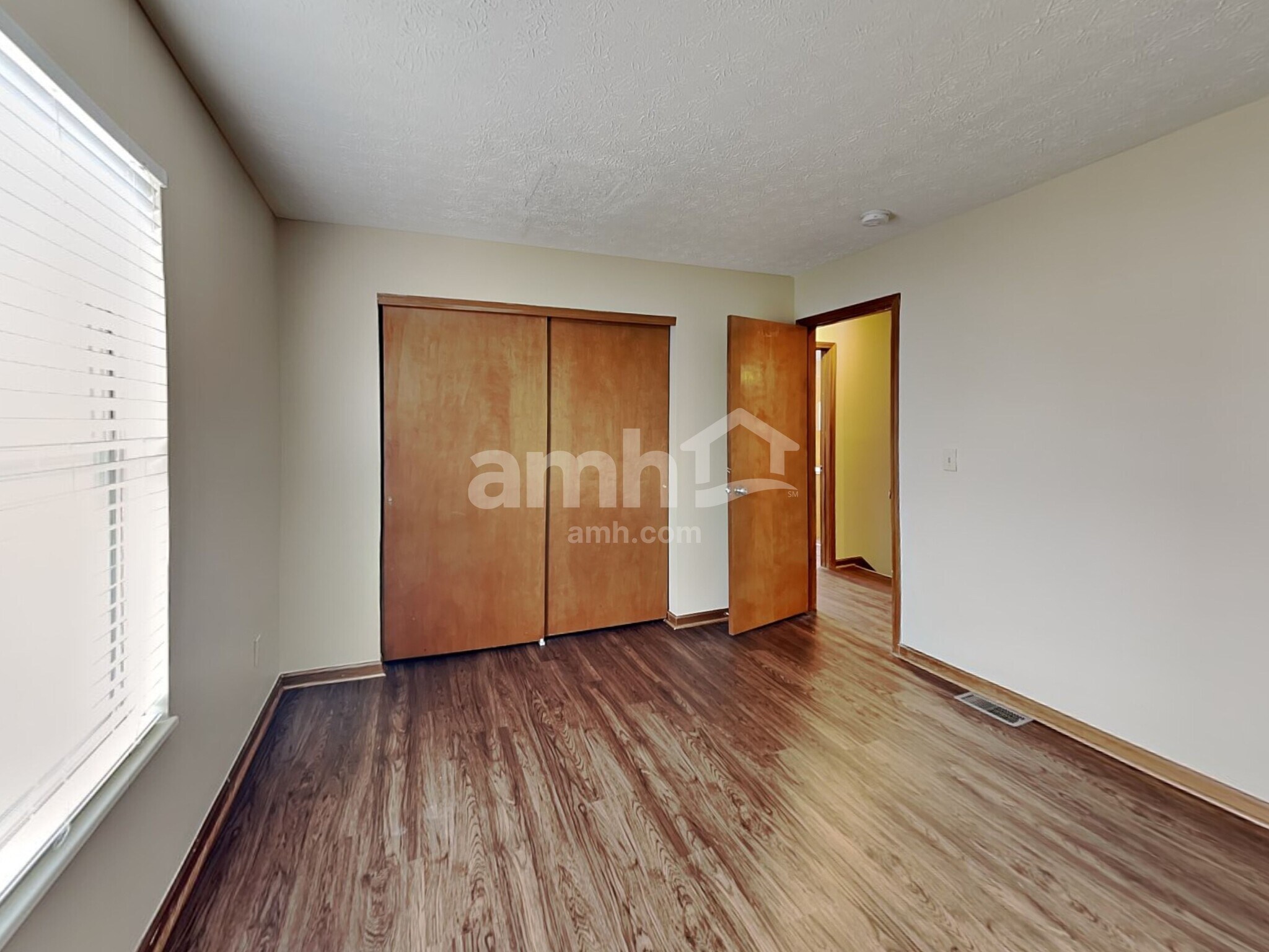 Building Photo - 350 Timber Ridge Dr