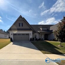 Building Photo - 106 Harvester Dr