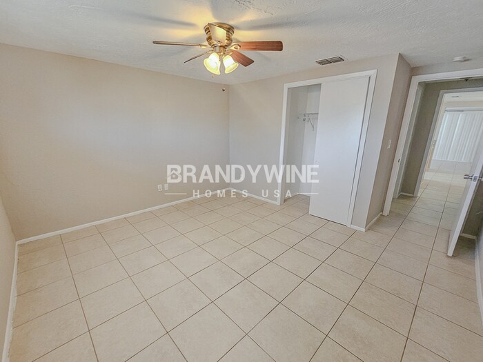 Building Photo - 3626 Blackhawk Dr