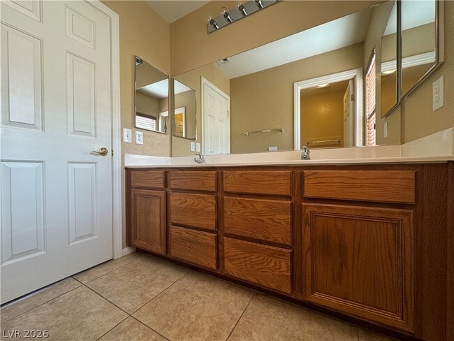 Building Photo - 9053 Wine Cellar Ave