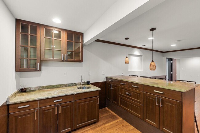 Building Photo - 22561 Howardsville Woods Ct