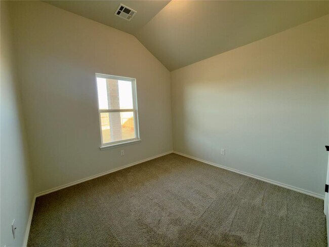 Building Photo - 3301 NW 178th Ter