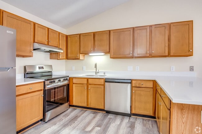 Building Photo - Modern 2-Bed/2-Bath Condo Style Apartments Available 2/15!