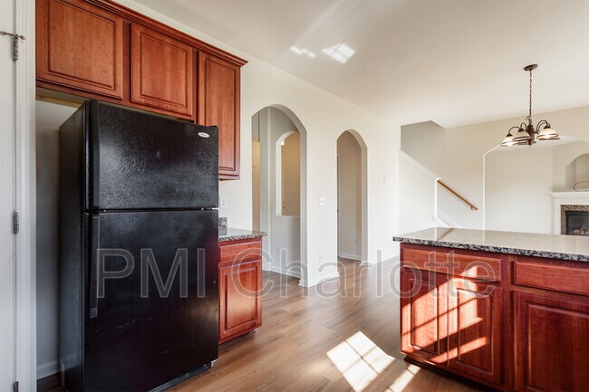 Building Photo - 2978 Clover Rd NW