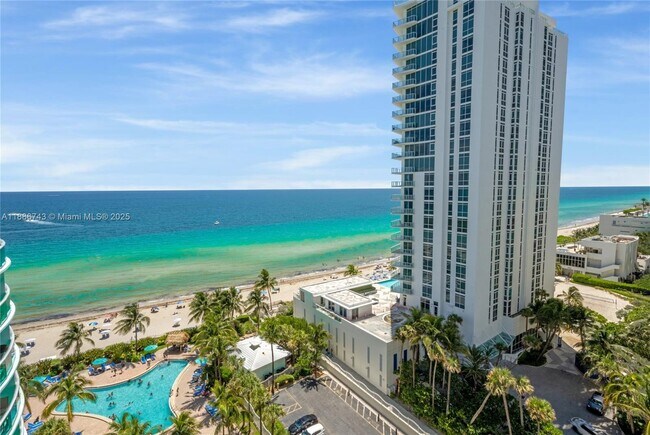 Building Photo - 3901 S Ocean Dr