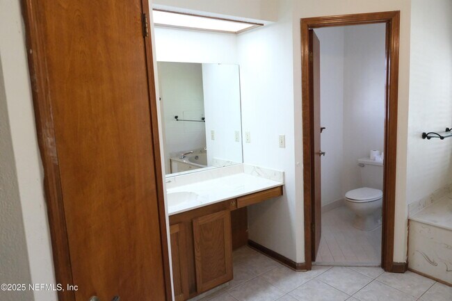 Building Photo - 14282 Hawksmore Ln