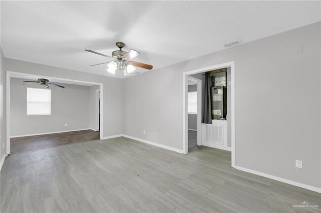 Building Photo - 14 S 26th St