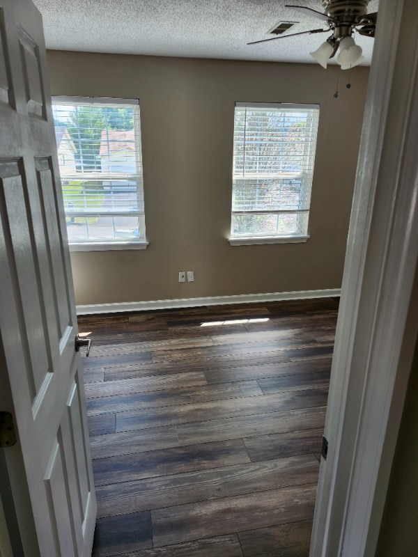 Building Photo - 219 Hunter Hills Cir