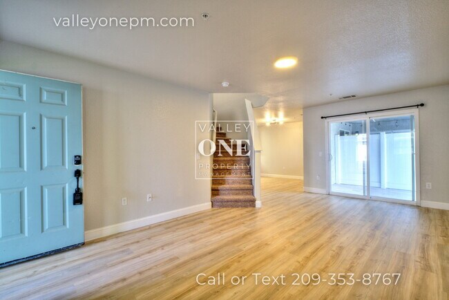 Building Photo - Rare vacancy opportunity in Turlock's fine...