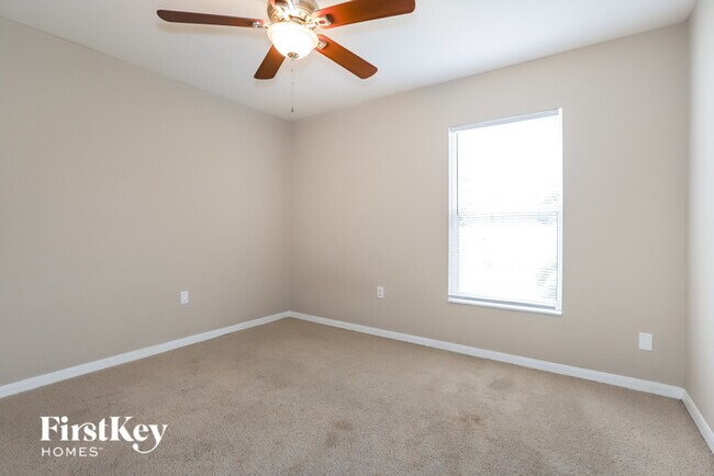 Building Photo - 4150 Baywater Pl