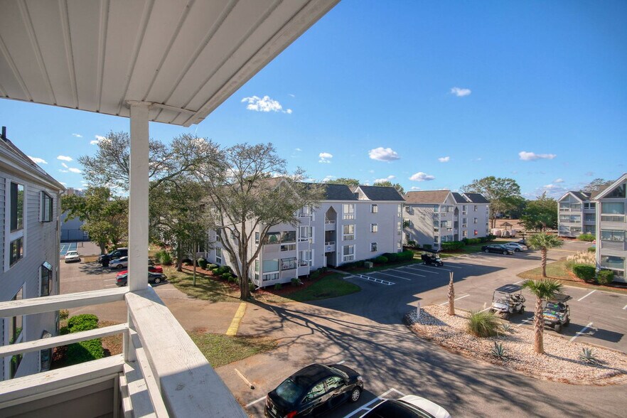 Building Photo - 351 Lake Arrowhead Rd