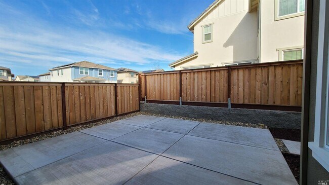 Building Photo - 2402 Indigo Dr