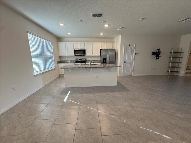 Building Photo - 12063 Holystone St