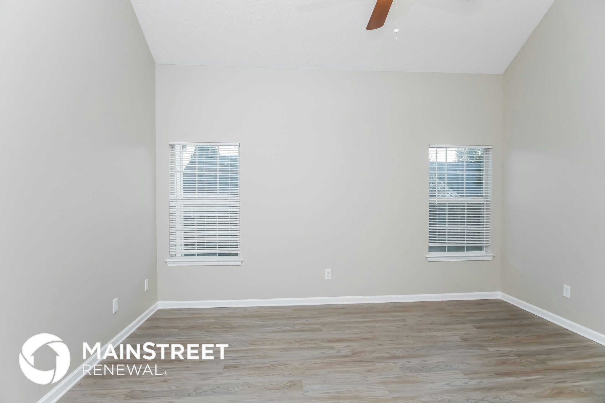 Building Photo - 11957 Spring Lake Way