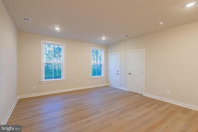 Building Photo - 21835 Express Ter