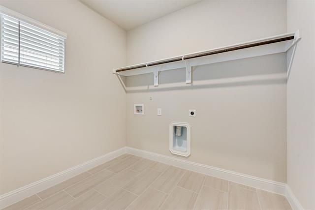 Building Photo - 2229 Clf Spgs Dr