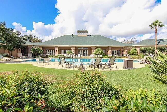 Building Photo - 2758 Laguna Pointe Dr