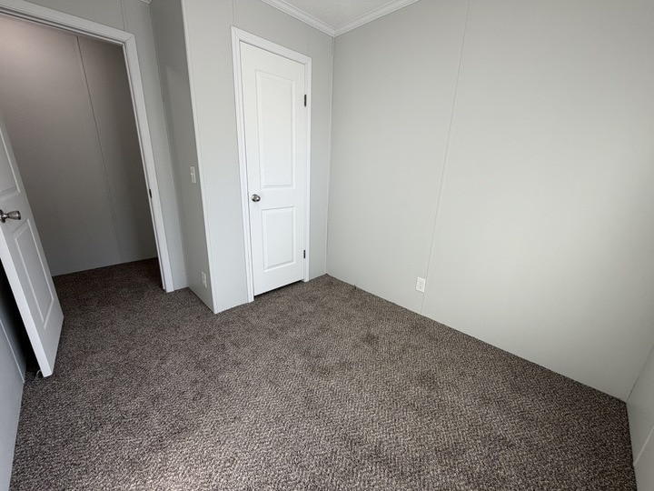 Building Photo - 38100 Ducharme Dr