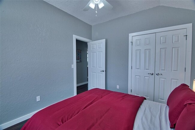 Building Photo - 2924 Canyon Oaks Ct