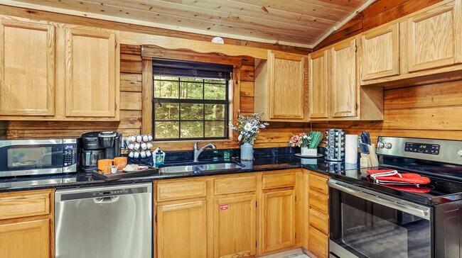 Building Photo - 1727 Oakridge View Ln
