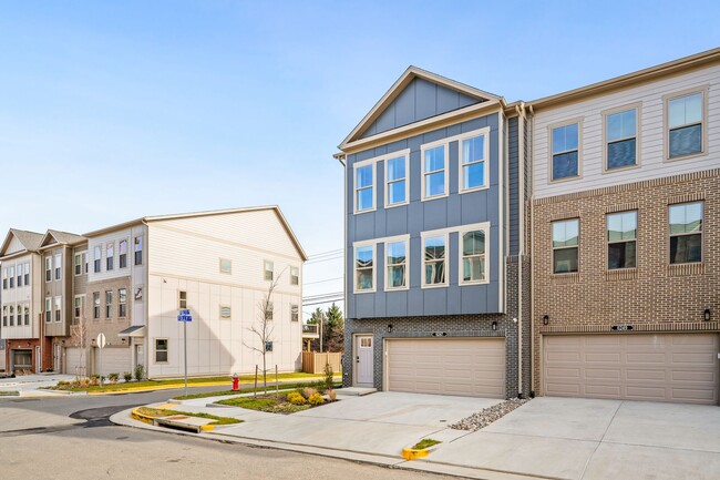 Building Photo - Brand New Home in Great Alexandria Location