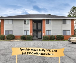 Building Photo - 2814 Thomas Ln