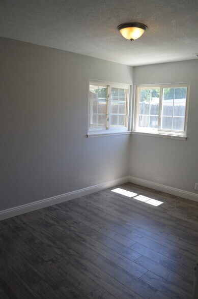 Bedroom 2 - 2355 Geraldine Dr