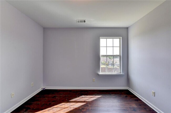 Building Photo - 831 New Liberty Way