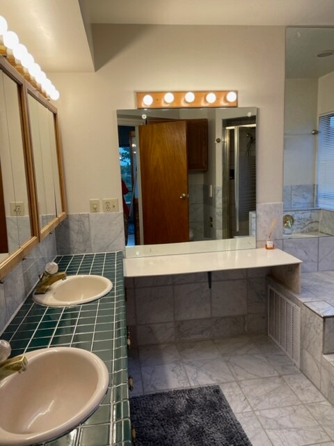 Building Photo - 409 Dellbrook Ave