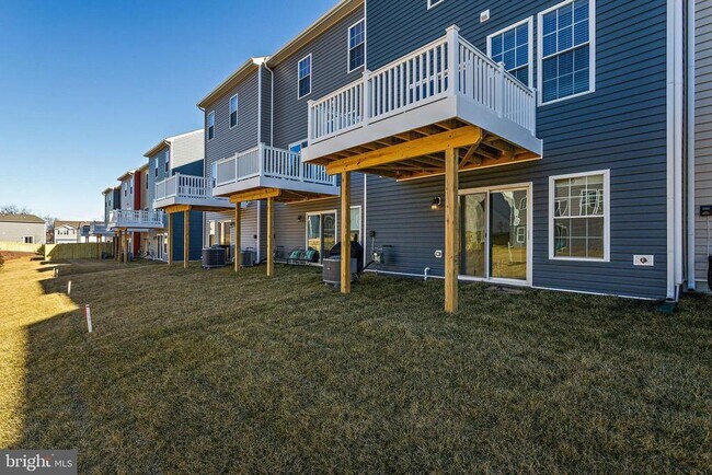 Building Photo - 1271 Apollo Dr