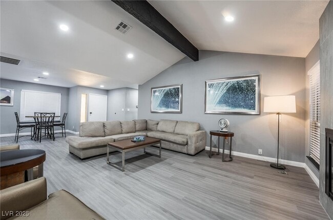 Building Photo - 7439 Trudy Ln