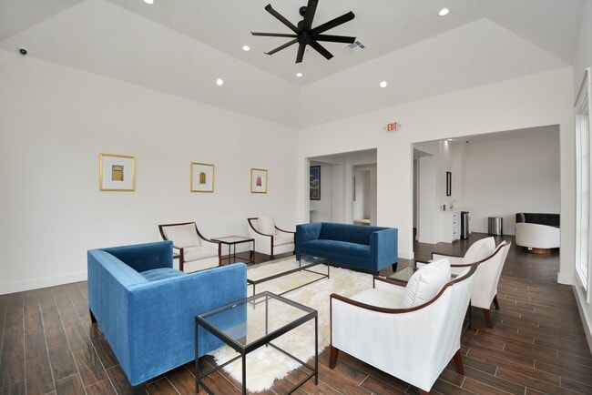 Building Photo - 15851 Bremore Dr