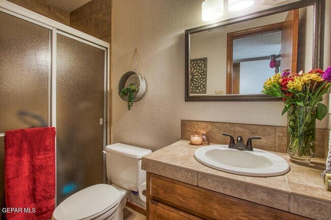Building Photo - 6344 Via Aventura Dr