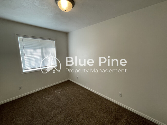 Building Photo - 3134 Chasewood Dr