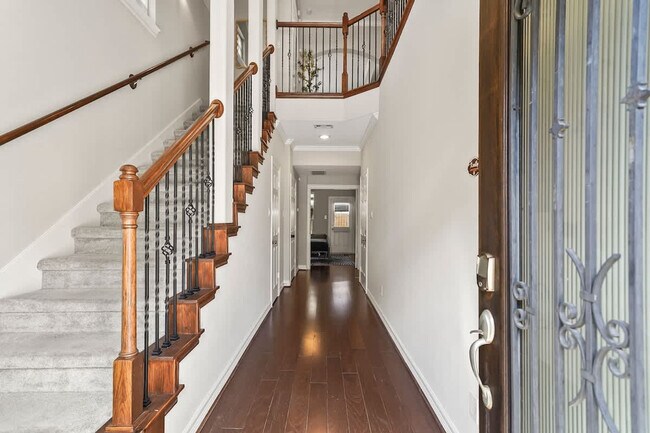 Building Photo - 10605 Enclave Springs Ct