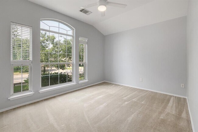 Building Photo - 14525 Ballimamore Dr