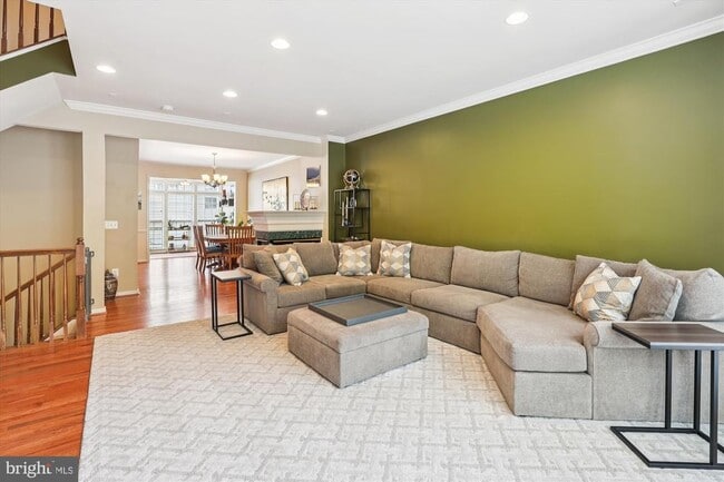 Building Photo - 9327 Hundith Hill Ct