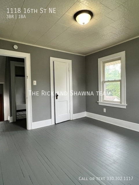 Building Photo - Three bedroom house for rent - Canton OH