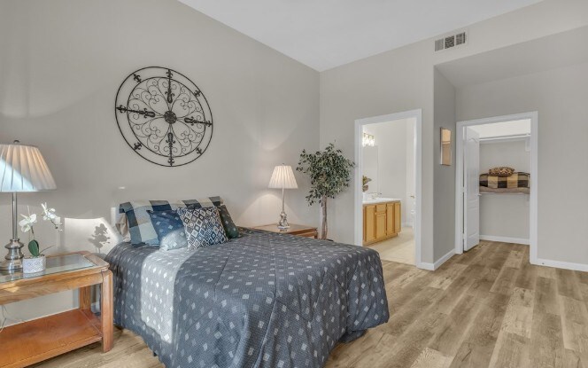 Building Photo - 700 Carnegie St