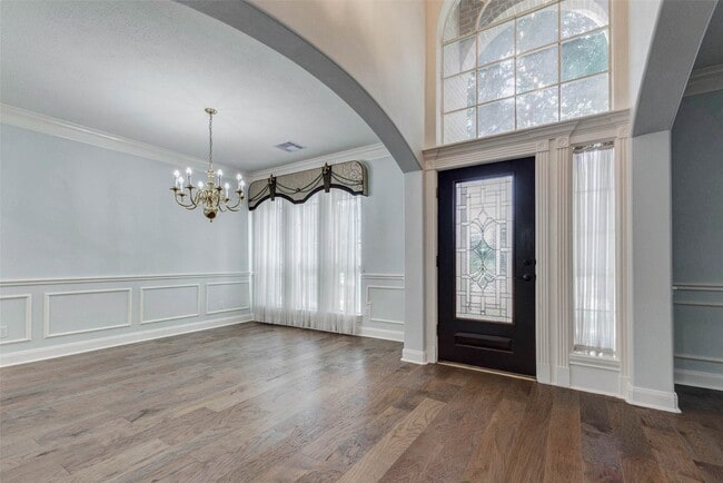 Building Photo - 12906 Silent Shore