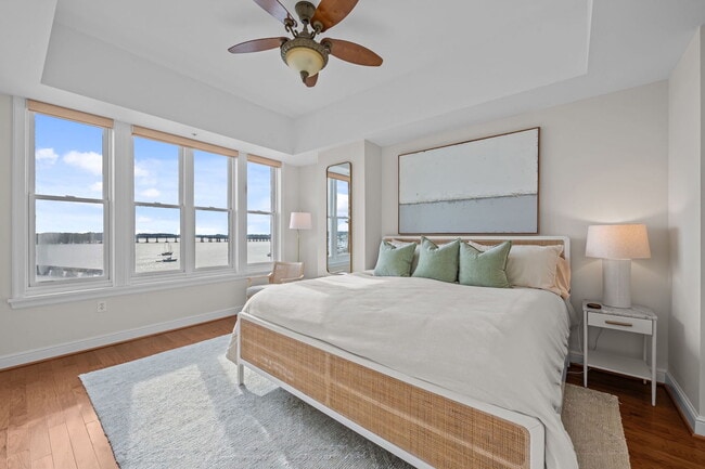 Building Photo - 419 Sky Sail Blvd