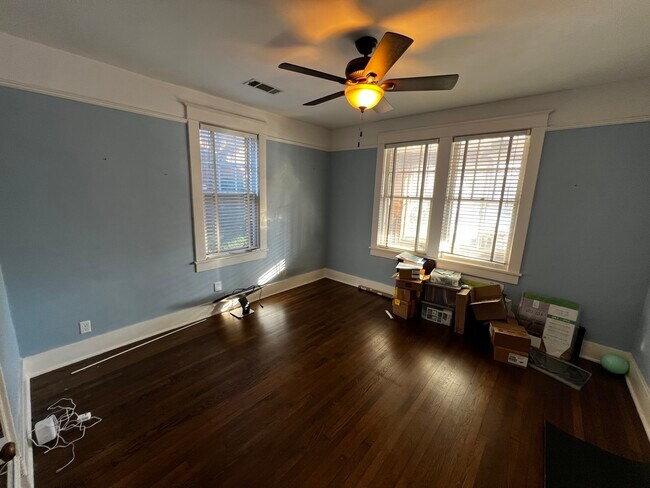 Building Photo - 2192 Nelson Ave